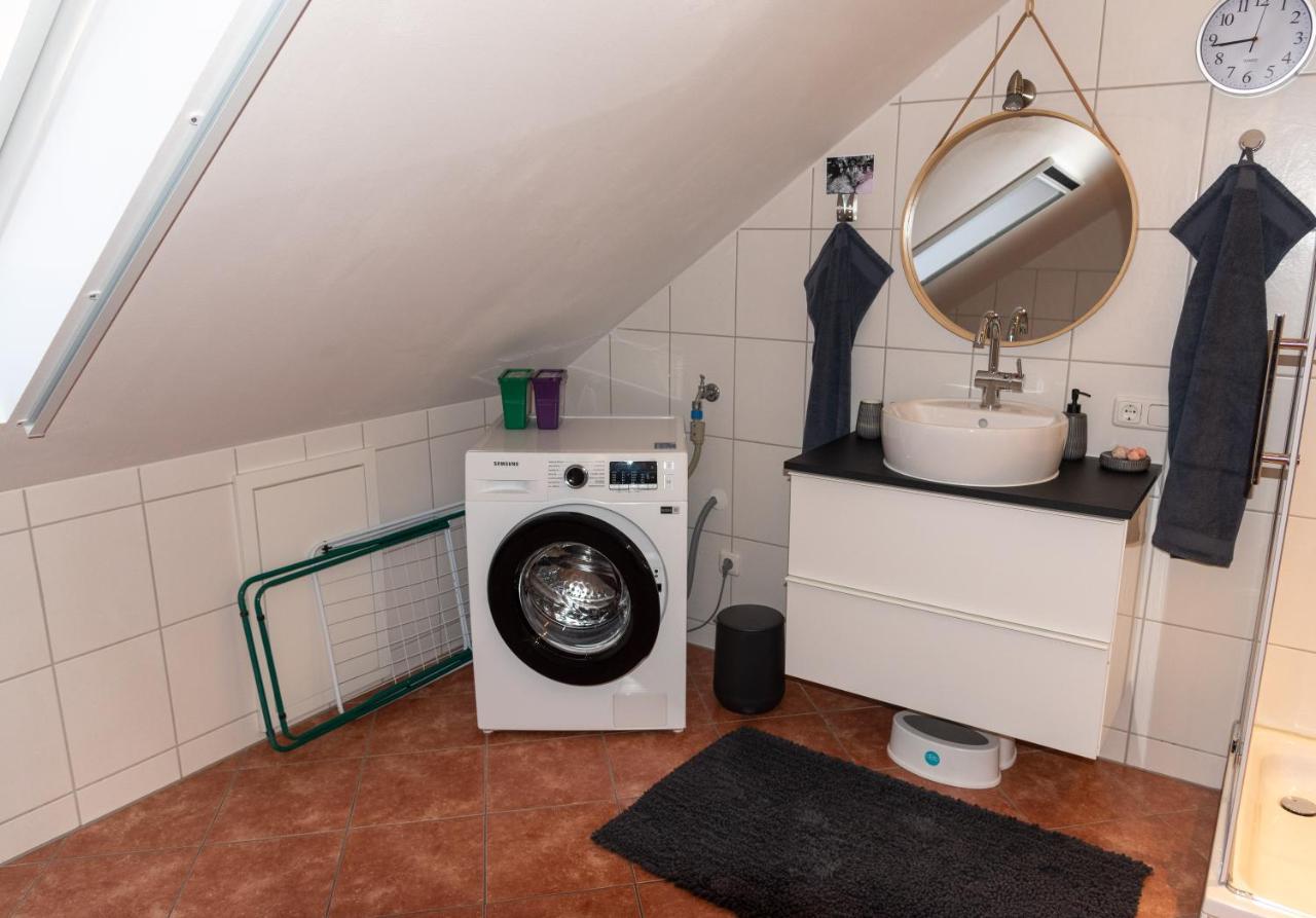 Moderne, Gemuetliche Dg-Wohnung In Ruhiger Lage Neunburg vorm Wald Exteriör bild